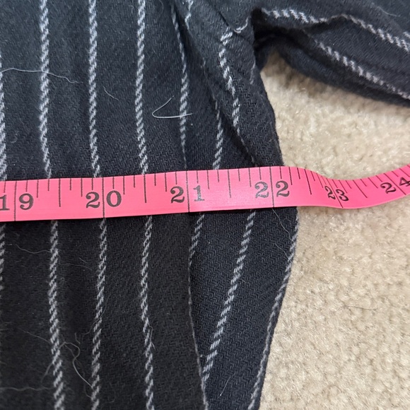 Vans Men's Black Pinstripe Shirt flanel - Picture 6 of 7